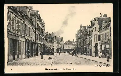 AK Romorantin, La Grande-Rue, Strassenpartie