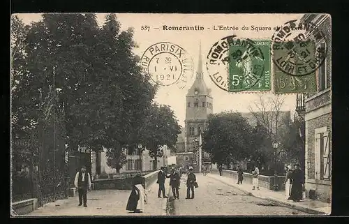 AK Romorantin, L`Entrée du Square et le Pont