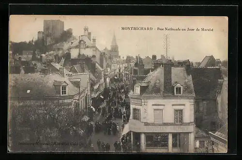AK Montrichard, Rue Nationale un Jour de Marché, Strassenpartie