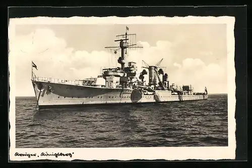 AK Kreuzer Königsberg auf hoher See
