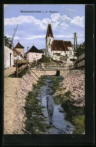 AK Weissenkirchen / Wachau, Flusspartie vor der Kirche