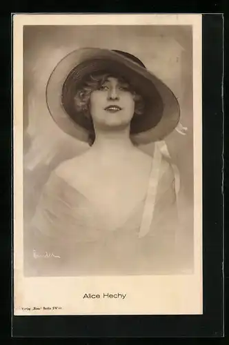 AK Schauspielerin Alice Hechy mit elegantem hut