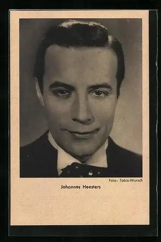 AK Schauspieler Johannes Heesters mit charmantem Blick