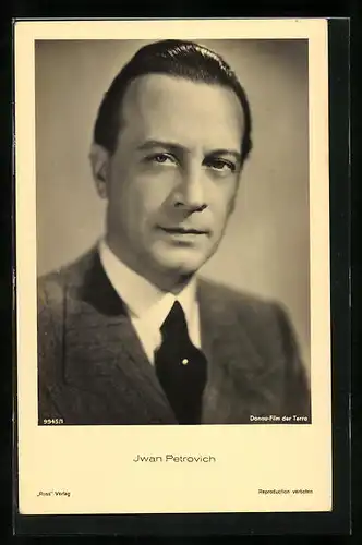 AK Schauspieler Iwan Petrovich mit charmantem Blick