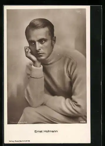 AK Schauspieler Ernst Hofmann mit aufgestütztem Kopf