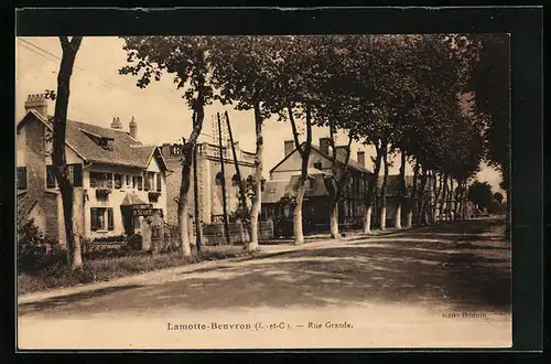AK La Motte-Beuvron, Rue Grande