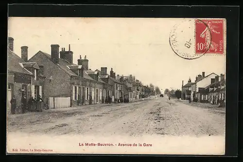 AK Lamotte-Beuvron, Avenue de la Gare