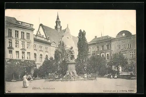 AK Lübeck, Geibelplatz, Strassenpartie