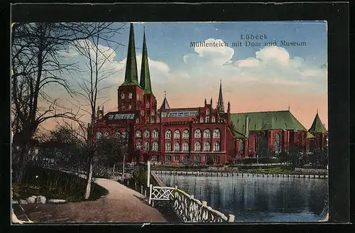 AK Lübeck, Mühlenteich mit Dom und Museum
