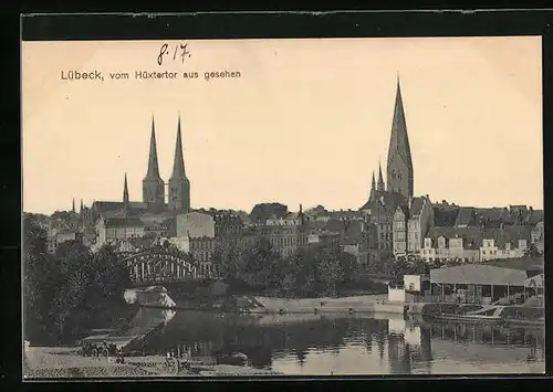 AK Lübeck, Ortsansicht, vom Hüxtertor aus gesehen