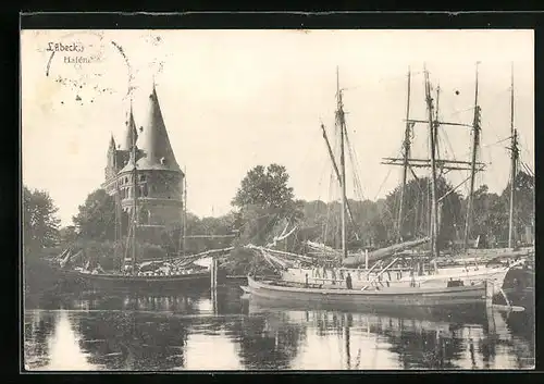 AK Lübeck, Hafen mit Segelschiffen