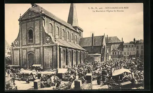AK Boulogne-sur-Mer, le Marché et l'Église St-Nicolas