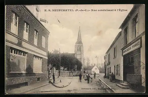 AK Neufchatel, Rue conduisant à l'Église