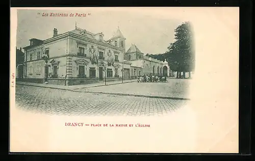 AK Drancy, Place de la Mairie et l'Église