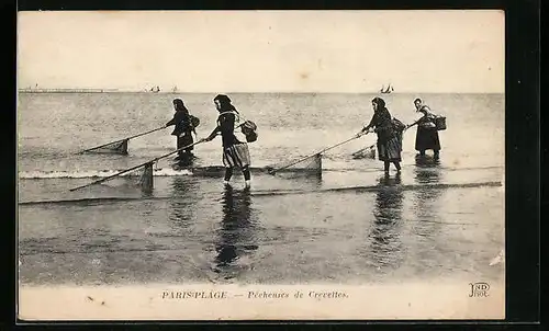 AK Paris-Plage, Pecheuses de Crevettes, Krebsfischerinnen