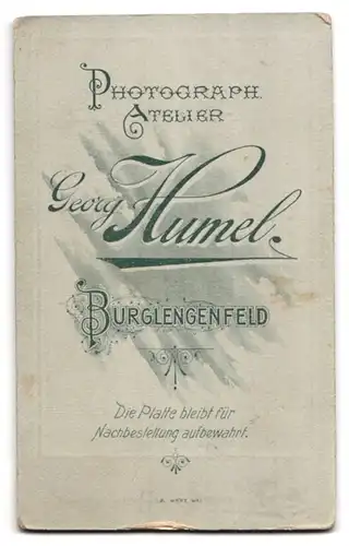 Fotografie Georg Humel, Burglengenfeld, Eleganter Herr mit Schnauzbart