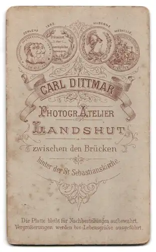 Fotografie Carl Dittmar, Landshut, Junger Herr mit moderner Frisur