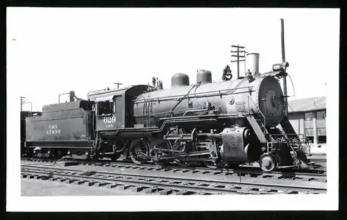 Fotografie E. Giffin, San Pedro, Ansicht Denver / Colorado, Dampflok Nr. 629 der C. & S. A.T. & S.F., Eisenbahn USA