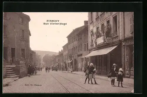 AK Firminy, Rue Victor-Hugo