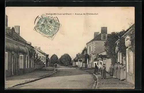 AK Oucques, Avenue de Châteaudun