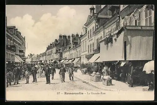 AK Romorantin, La Grande-Rue, Strassenpartie