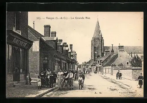 AK Vouzon, La Grande Rue