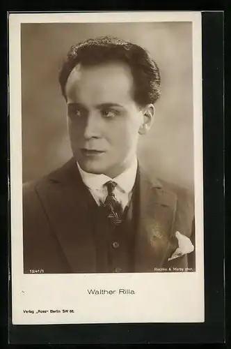 AK Schauspieler Walther Rilla schaut seitlich