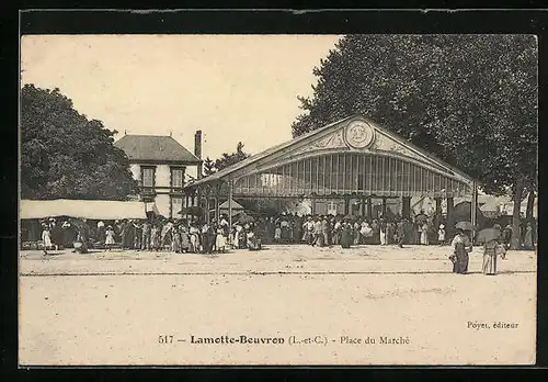 AK Lamotte-Beuvron, Place du Marché