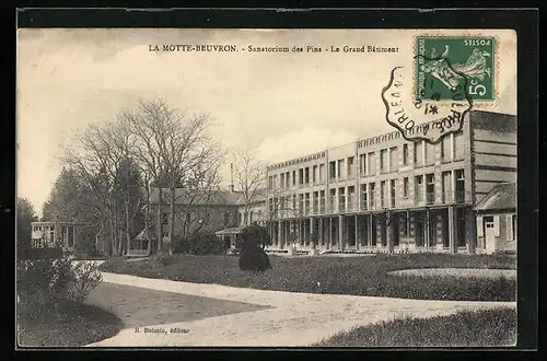 AK La Motte-Beuvron, Sanatorium des Pins, Le Grand Bâtiment
