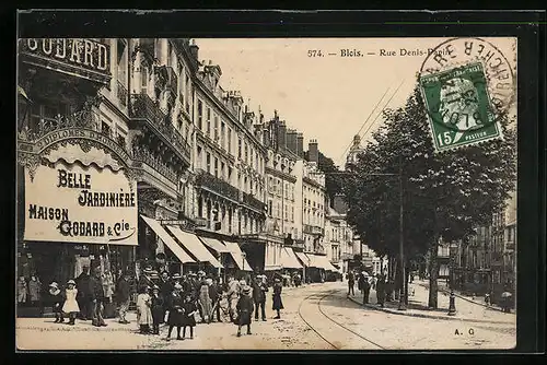 AK Blois, Rue Denis-Papin, Strassenpartie