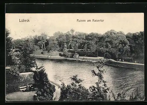 AK Lübeck, Ruinen am Kaisertor