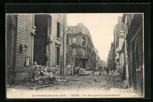 AK Reims, Une Rue après le bombardement