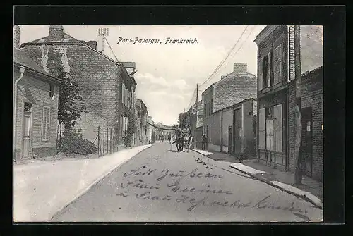 AK Pont-Faverger, Une Rue