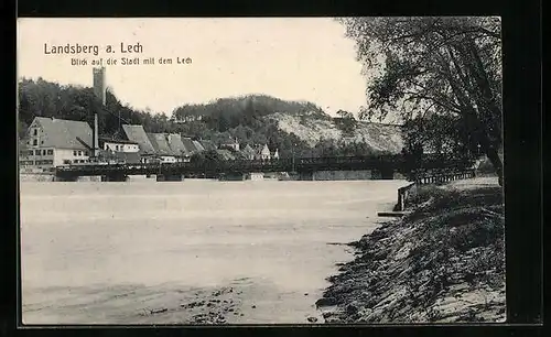 AK Landsberg a. Lech, Lechpartie mit Blick auf die Stadt