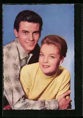 AK Schauspieler Romy Schneider und Horst Buchholz