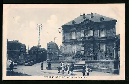 AK Terrenoire, Place de la Mairie