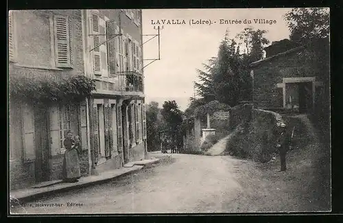 AK La Valla, Entrée du Village