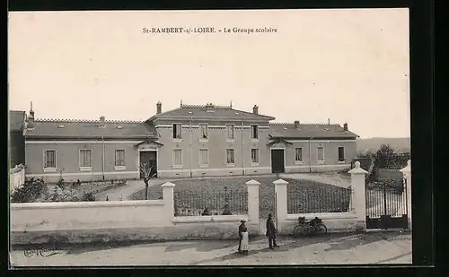 AK St-Rambert, Le Groupe scolaire