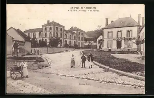 AK Vertus, Au Pays du Champagne, Les Ecoles