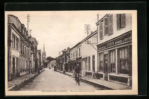 AK Moumelon-le-Grand, Rue du Général-Gouraud