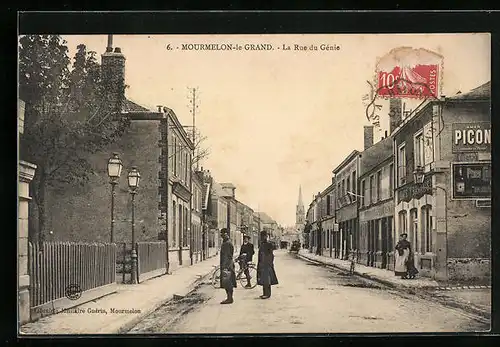 AK Moumelon-le-Grand, La Rue du Génie