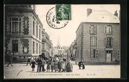 AK La Fère-Champenoise, Rue du Pont