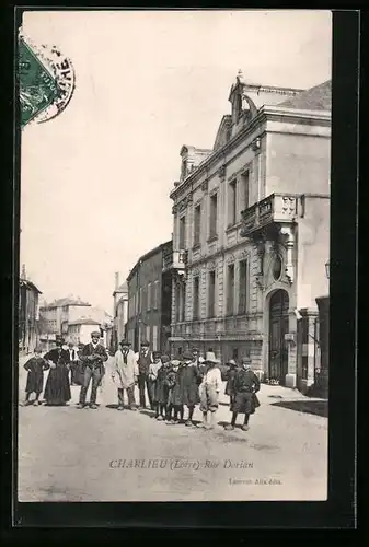 AK Charlieu, Rue Dorian