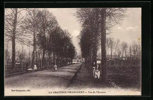 AK La Chaussée-Tirancourt, Vue de l`Avenue