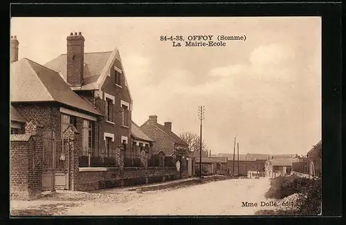 AK Offoy, La Mairie-Ecole