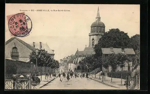 AK Abbeville, La Rue Saint-Gilles
