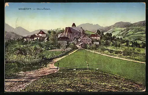 AK Neustift, Ortsansicht aus der Vogelschau