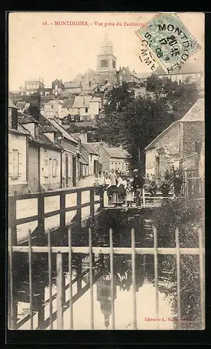 AK Montdidier, Vue prise du Faubourg