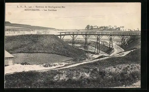 AK Neufchatel, Les Carrieres, die Brücke über den Steinbruch