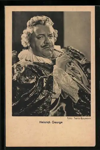 AK Schauspieler Heinrich George im Barock-Kostüm